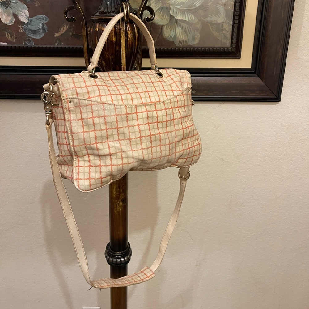 Tory Burch please check all picture of condition - Picture 4 of 17